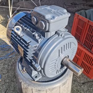 5.5 kW 3 Fase Motor