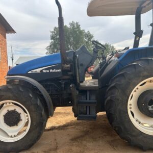 New Holland TS120