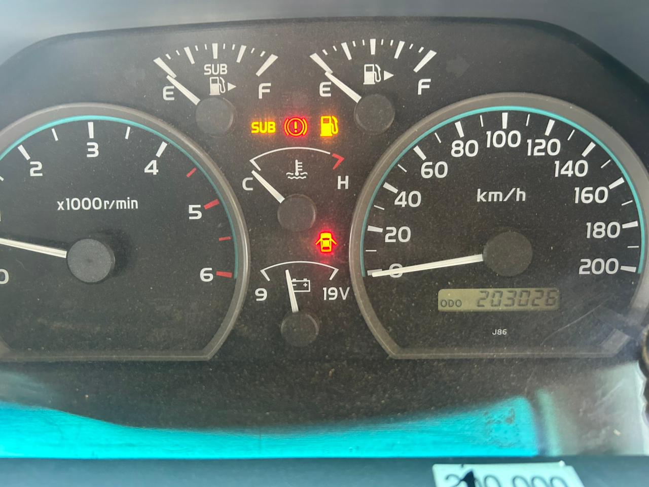 2016 Toyota Land Cruiser 79 4.5d - Image 10